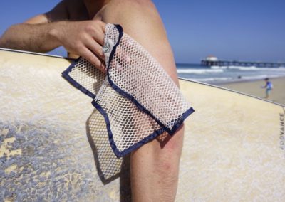 Wipe away the sand with ease!